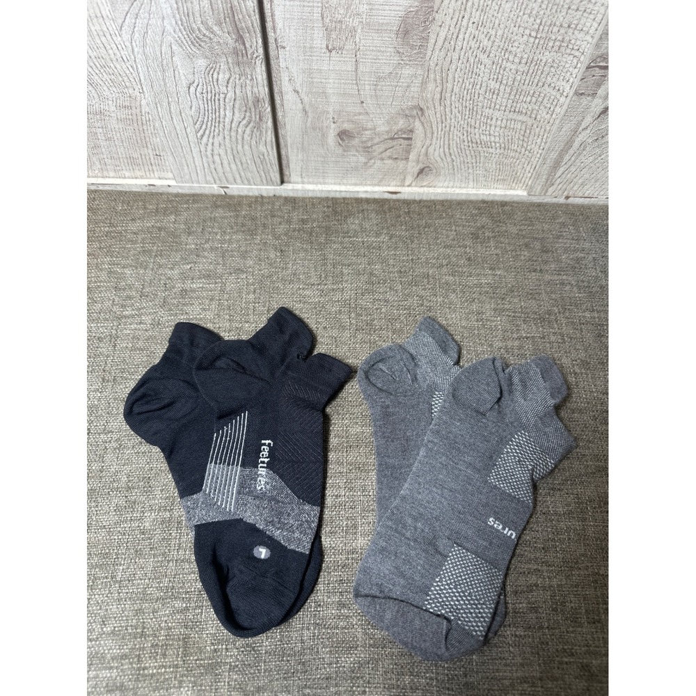 Feetures Elite Ultra Light No Show Tab Socks Black Gray Size Large Pack of 2